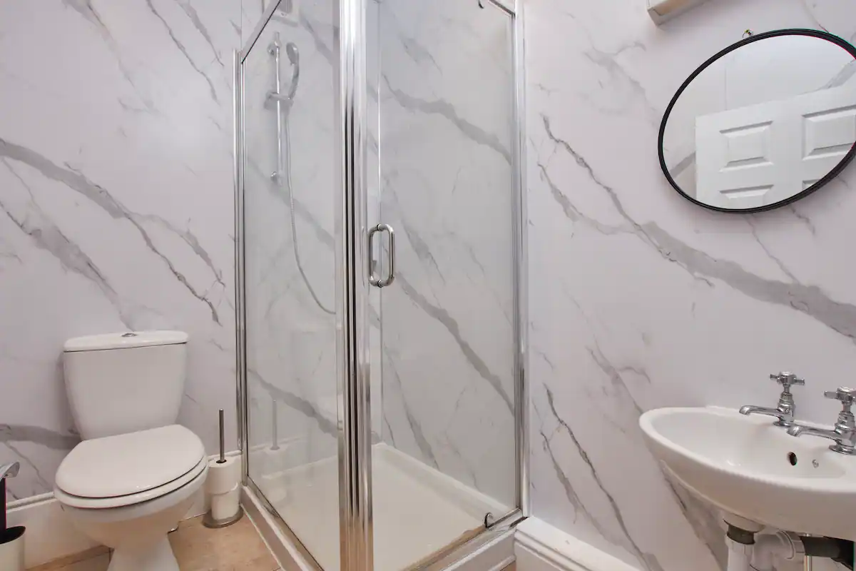 9e41da00-007d-4099-9eb8-d673e077a0f8