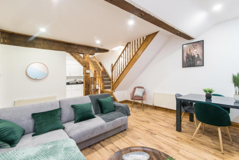 Are serviced apartments cheaper than hotels in the UK? Compare costs, savings, and value to find the best option for your stay.
